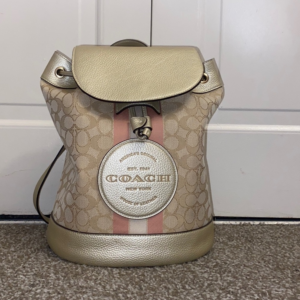 COACH Dempsey drawstring backpack NWOT